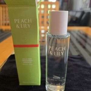 Peach & Lily Wild Dew Treatment Essence - Clear